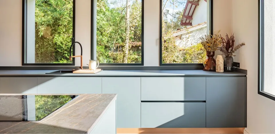 Plan de travail en bois, stratifié ou Formica : que choisir ?