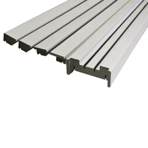 Habillage MDF Sillage hydro enrobé pour porte simple vantail avec couvre joints intégré 630-1030 