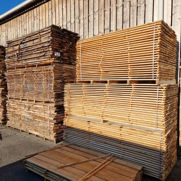 VOLIGE CHATAIGNIER 18 MM TOUTE LARGEUR 2M50.