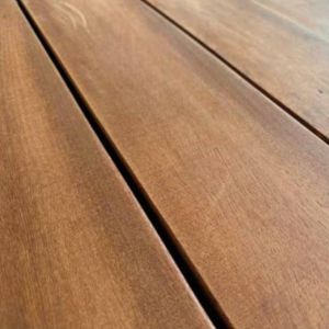 Lame de terrasse Tatajuba Profil lisse 21x145mm De 950 mm à 6700 mm