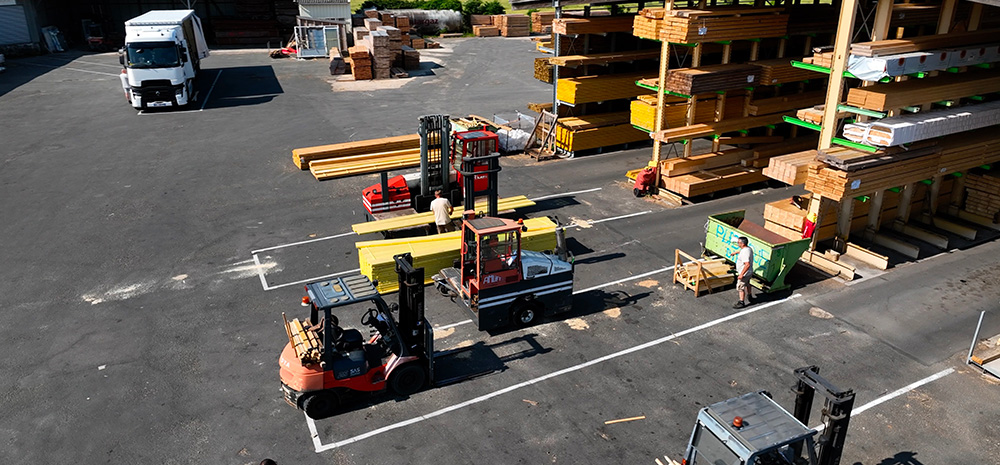 Une logistique à toute épreuve chez Rullier Bois